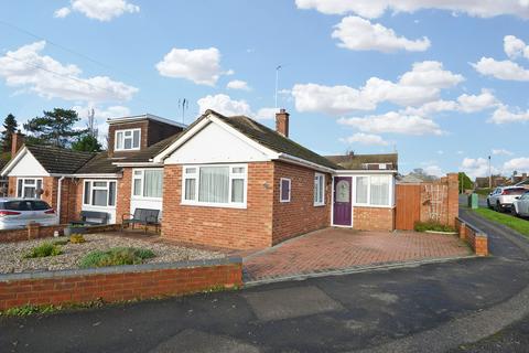 4 bedroom semi-detached bungalow for sale, Twyford Avenue, Raunds