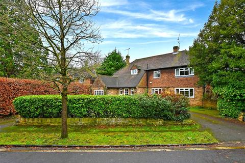 4 bedroom detached house for sale, Horton Close, Maidenhead, Berkshire, SL6