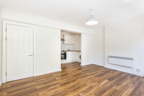 1 bedroom apartment to rent, Lower Road, London SE16