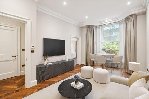 2 bedroom flat to rent, Sloane Gardens, London, SW1W