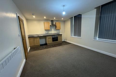 1 bedroom flat to rent, Hick Lane, Batley WF17