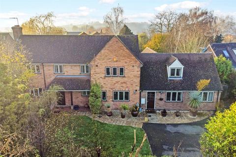 4 bedroom detached house for sale, Church Street, Offenham, Worcestershire, WR11