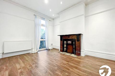 3 bedroom terraced house to rent, Vernham Road, London, SE18