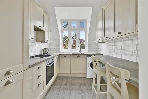 3 bedroom apartment to rent, Chesterford Gardens, Hampstead, NW3