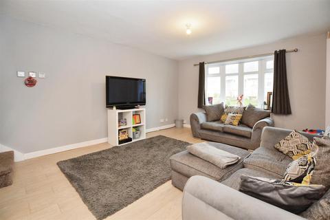 2 bedroom semi-detached house for sale, Lambourne Rise, Scunthorpe