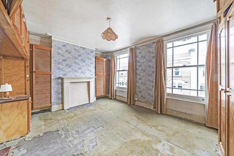 4 bedroom end of terrace house for sale, Elm Park, Brixton