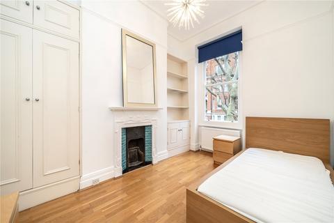 3 bedroom apartment to rent, London W14