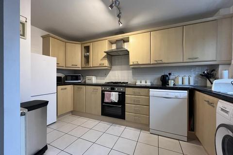 3 bedroom end of terrace house for sale, Stirling Close, Church Gresley DE11