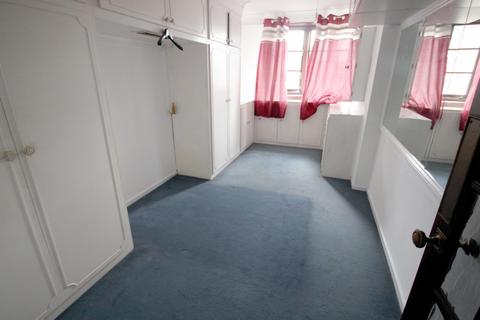 2 bedroom flat to rent, LONDON, E14