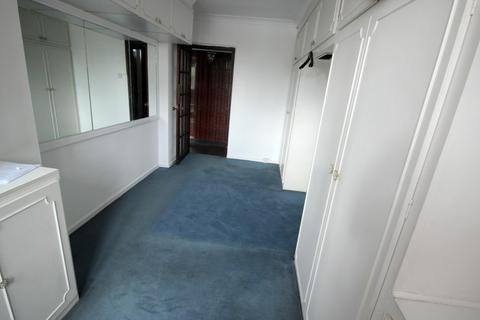 2 bedroom flat to rent, LONDON, E14