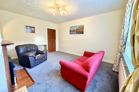 3 bedroom ground floor flat for sale, Lochlea Avenue, Troon KA10