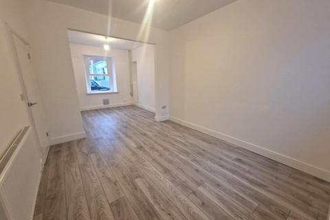 3 bedroom terraced house for sale, Pant Yr Heol, Neath