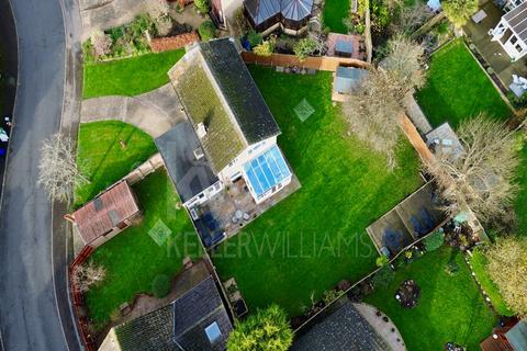 4 Berry Close, Hackleton, Northampton, NN7 2BS