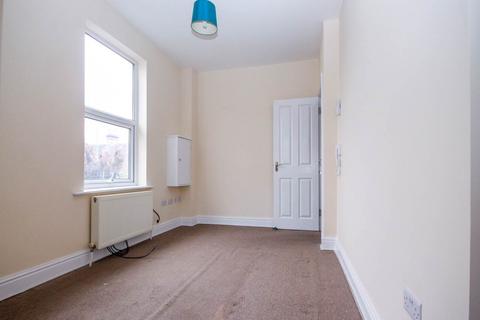 1 bedroom flat to rent, 2 Woodside Road , Southbourne, Bournemouth