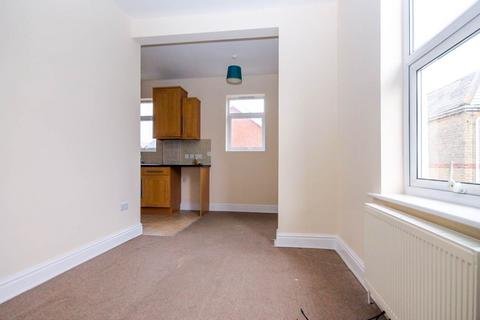 1 bedroom flat to rent, 2 Woodside Road , Southbourne, Bournemouth