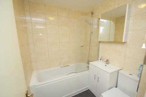 1 bedroom apartment to rent, Elton Park, Watford, WD17