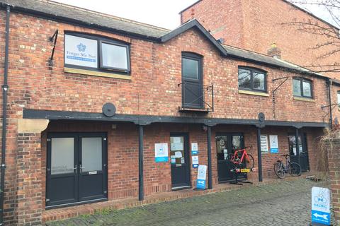 Office to rent, The Old Stables, Greys Yard, Morpeth, NE61