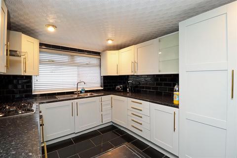 4 bedroom end of terrace house for sale, Richmond Road, Oxbridge, Stockton, TS18 4DS