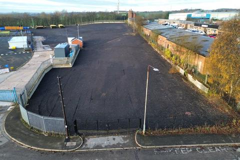 Industrial unit to rent, Nunn Close, Huthwaite, Sutton in Ashfield, Nottinghamshire, NG17 2HW