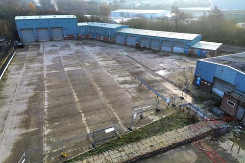 Industrial unit to rent, Nunn Close, Huthwaite, Sutton in Ashfield, Nottinghamshire, NG17 2HW