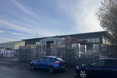 Industrial unit to rent, Sandys Road, Malvern, Worcestershire, WR14 1JJ