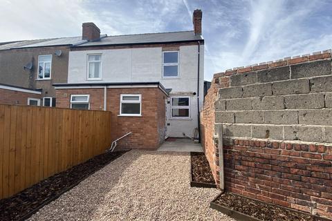 2 bedroom end of terrace house to rent, Chesterfield S45