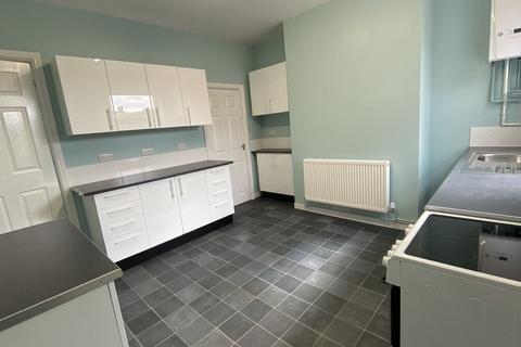 2 bedroom end of terrace house to rent, Chesterfield S45