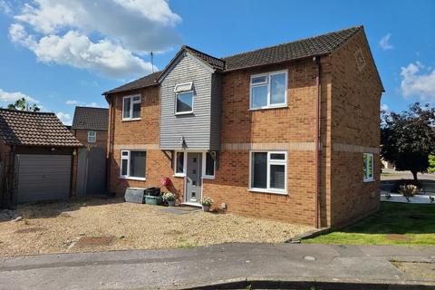 2 Tides Way, Marchwood, Southampton, SO40 4LB