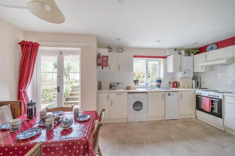 2 bedroom bungalow for sale, 3A Crock Lane, Bridport