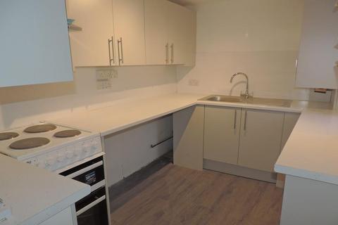 2 bedroom apartment to rent, Stramongate, Kendal