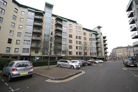 2 bedroom flat to rent, Portland Gardens, Edinburgh