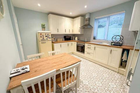 3 bedroom terraced house for sale, Salisbury Avenue, Torquay TQ2