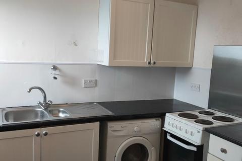 1 bedroom flat to rent, Highholm Street, Bottom, Port Glasgow, PA14