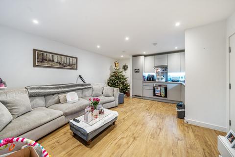 1 bedroom apartment for sale, Palmer Court, 5 Pitcher Lane, Ashford, TW15