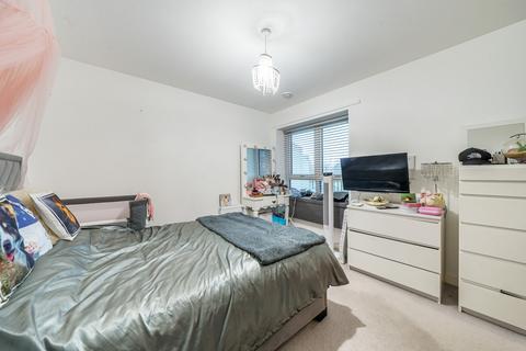 1 bedroom apartment for sale, Palmer Court, 5 Pitcher Lane, Ashford, TW15