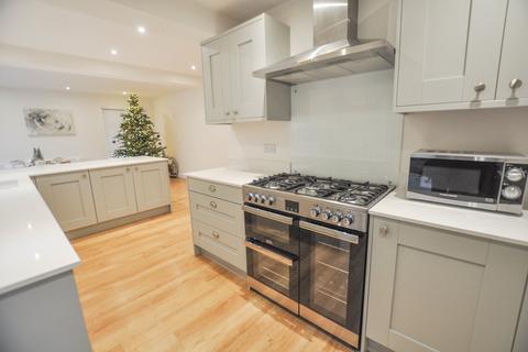10 Ashdene Close, Wimborne, BH21 1TQ
