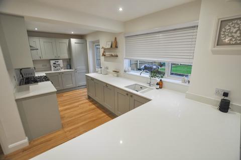 10 Ashdene Close, Wimborne, BH21 1TQ