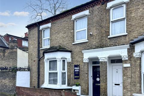 3 bedroom end of terrace house for sale, Reidhaven Road, London, SE18