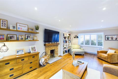 3 Hatch End, Windlesham, GU20 6QB