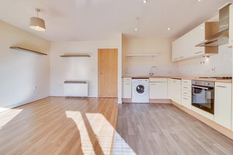 2 bedroom flat for sale, Woodeson Lea, Rodley, Leeds, West Yorkshire, LS13