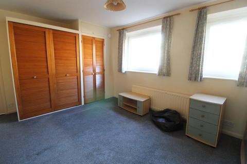 Studio to rent, Linksfield Gardens, Mid Floor Flat, AB24