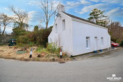 3 bedroom cottage for sale, Leonardston Road, Mastlebridge, Milford Haven