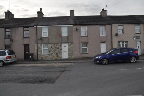 3 bedroom terraced house to rent, Old Post Road, Holyhead