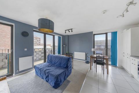 1 bedroom apartment for sale, Katie Court, 7 Edwin Street, London, E16