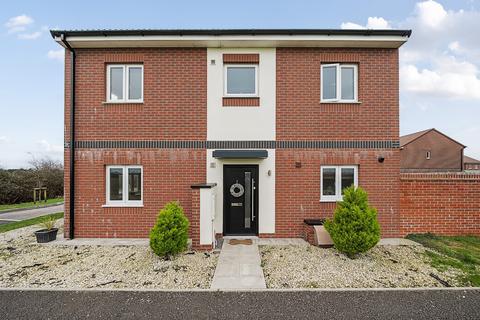 3 bedroom detached house for sale, Barn Close, Highbridge TA9