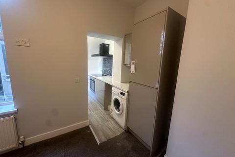 1 bedroom flat to rent, Westoe Road, South Shields