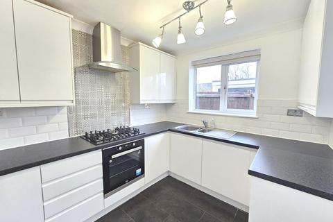 3 bedroom semi-detached house to rent, Sandon Road, Stafford, ST16 3HQ