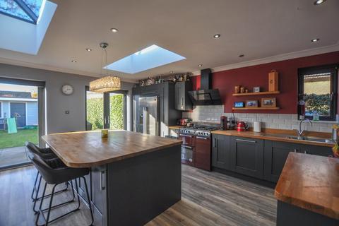 5 bedroom chalet for sale, Hayes Lane, Wimborne, BH21