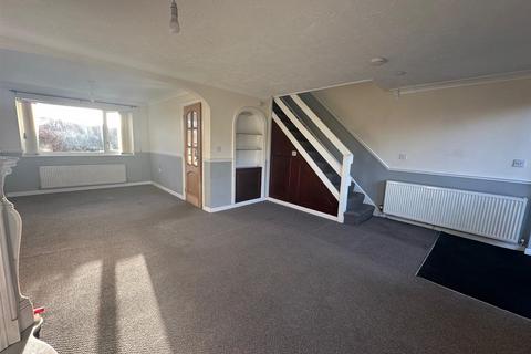 3 bedroom semi-detached house for sale, Windmill Drive, Northowram, Halifax