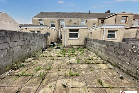 2 bedroom terraced house for sale, King Street, Neath, Neath Port Talbot. SA11 1PW